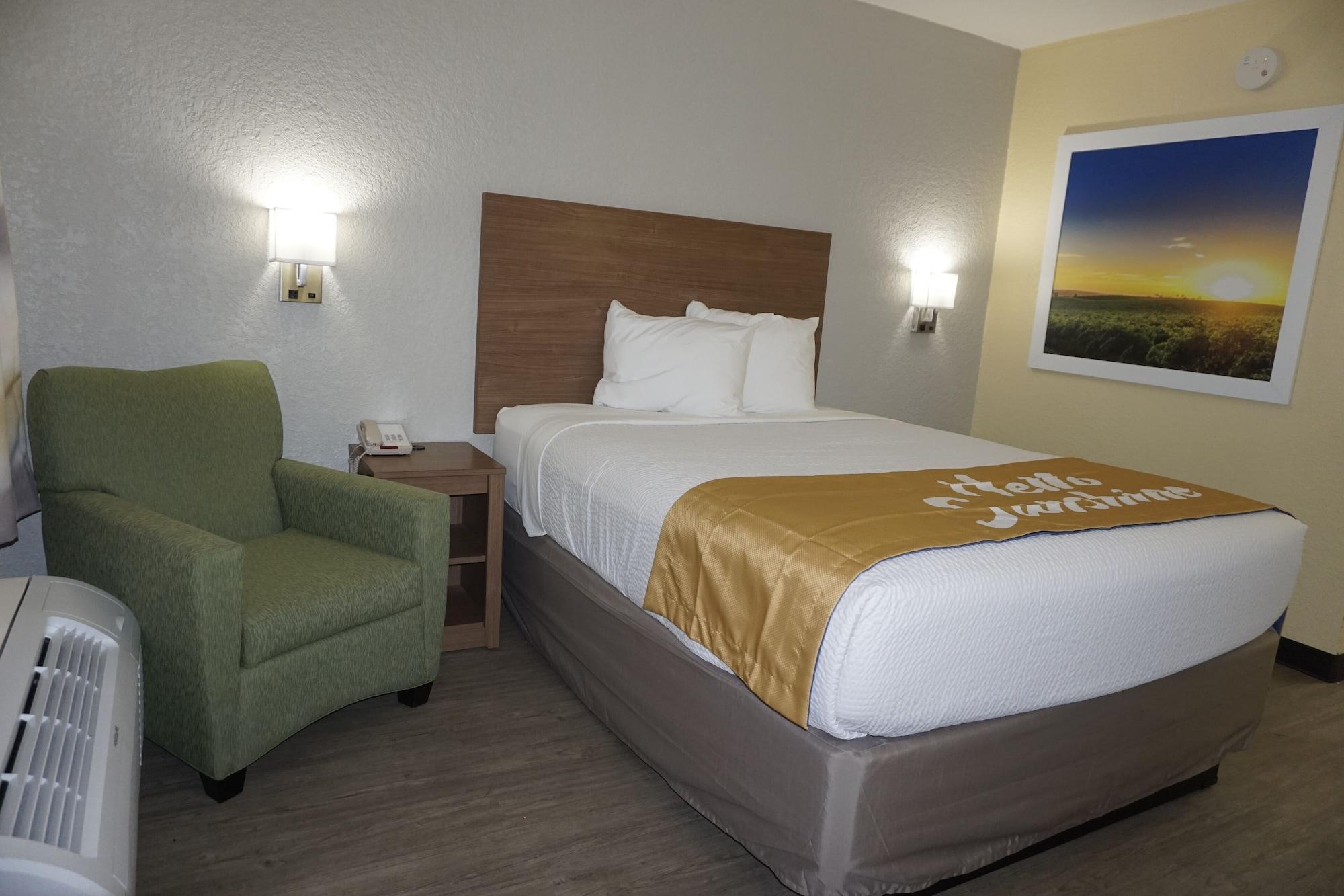 Days Inn By Wyndham Apopka/Orlando Exterior photo